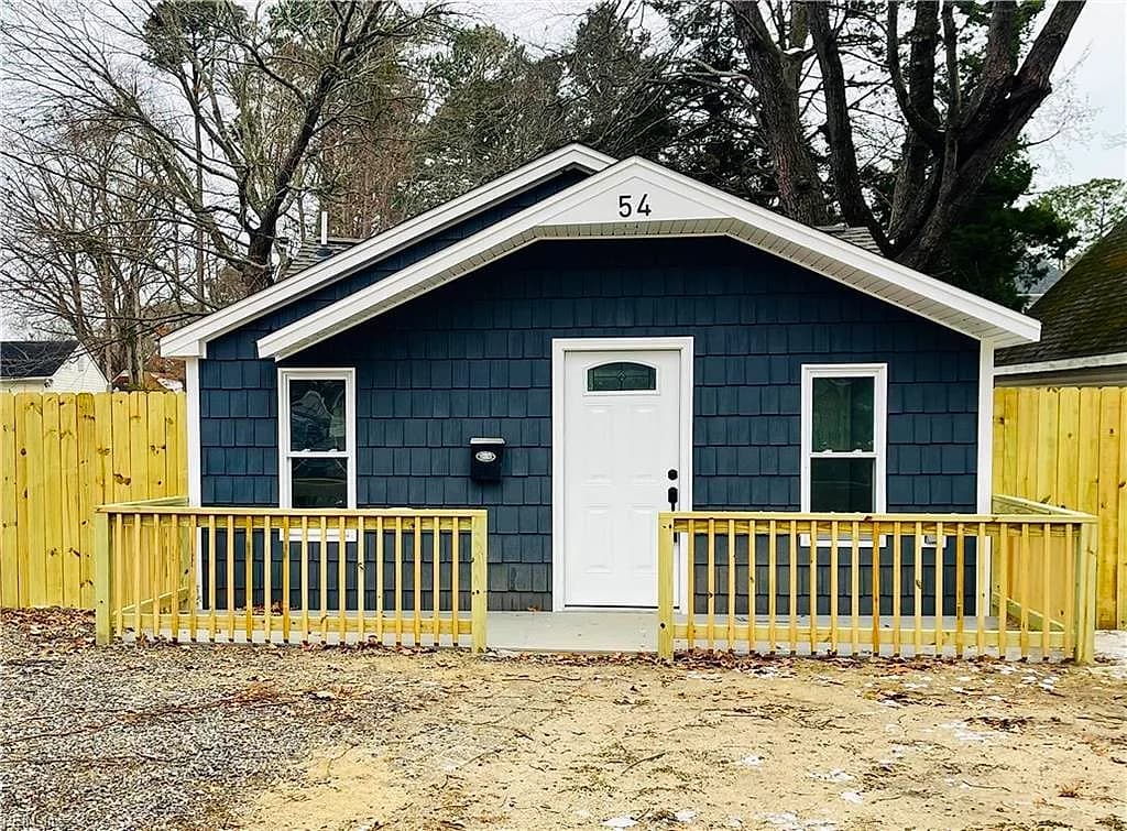 54 Morrison AVE, NEWPORT NEWS VA 23601 - Main photo