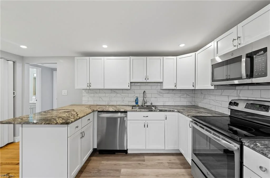 611 Delaware AVE, HAMPTON VA 23661 thumb 10