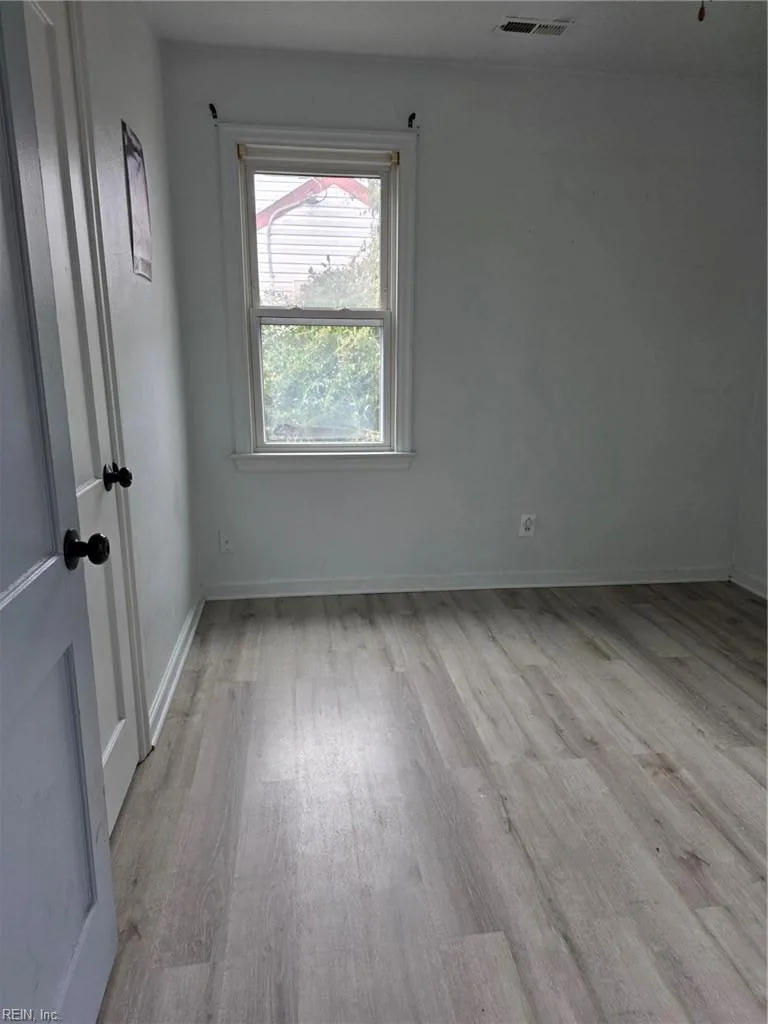 714 Grove ST, HAMPTON VA 23664 thumb 12