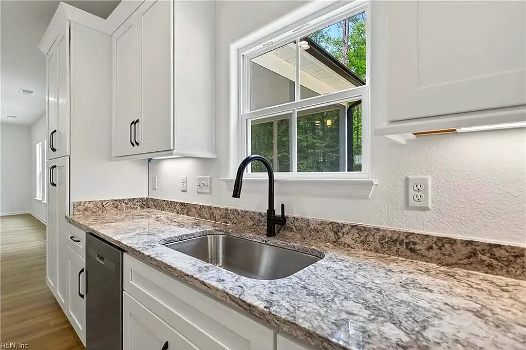 6469 Quaker DR, SUFFOLK VA 23437 thumb 11