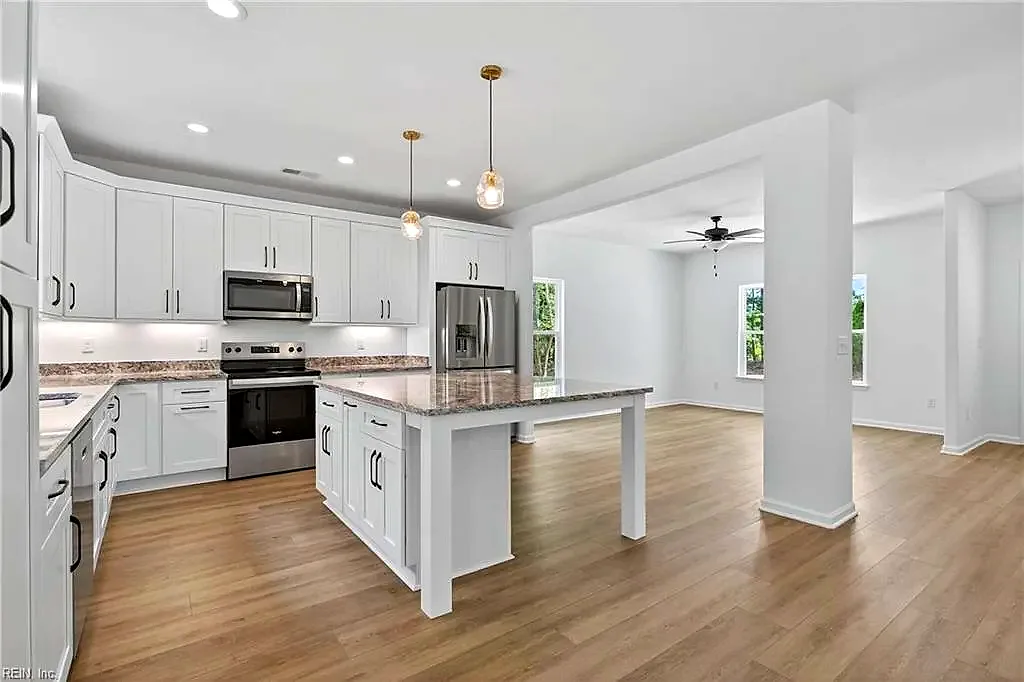 6469 Quaker DR, SUFFOLK VA 23437 thumb 12