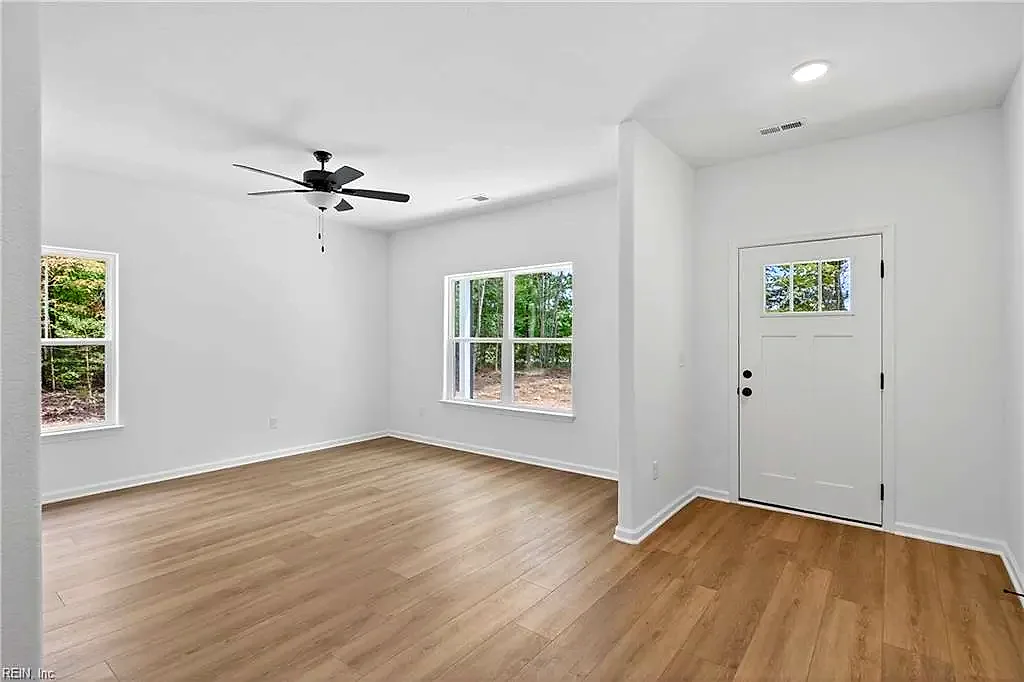 6469 Quaker DR, SUFFOLK VA 23437 - Photo 4