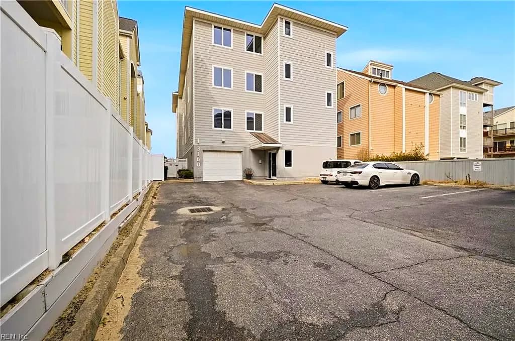 3160 Page AVE #200, VIRGINIABEACH VA 23451 - Photo 3