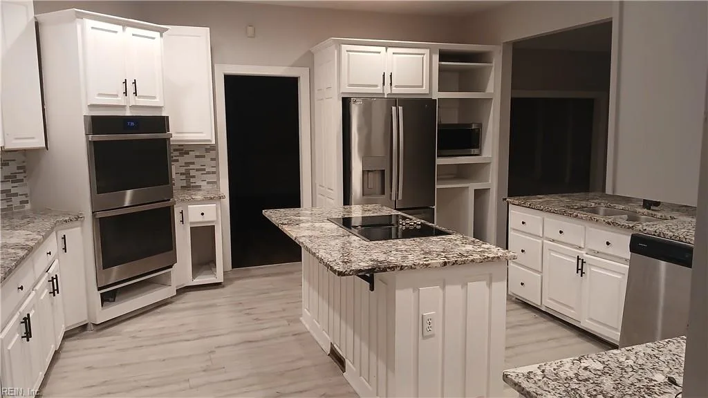 2325 Woodhurst LN, CHESAPEAKE VA 23322 thumb 7