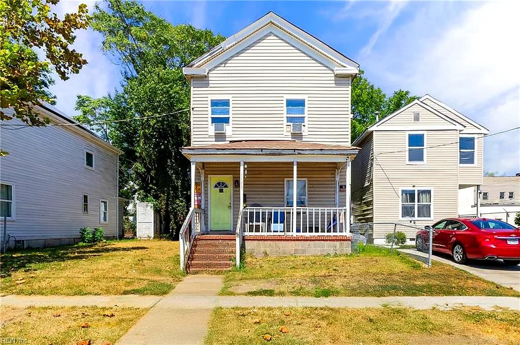 1153 26th ST, NEWPORT NEWS VA 23607 - Main photo