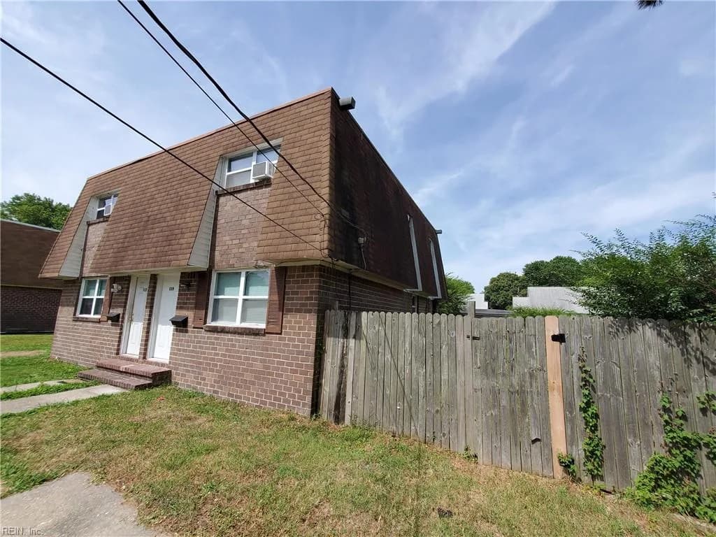 119 Bob LN, VIRGINIA BEACH VA 23454 - Photo 2