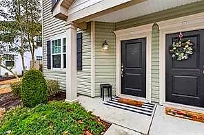 4093 Clarendon WAY, VIRGINIA BEACH VA 23456 - Main photo