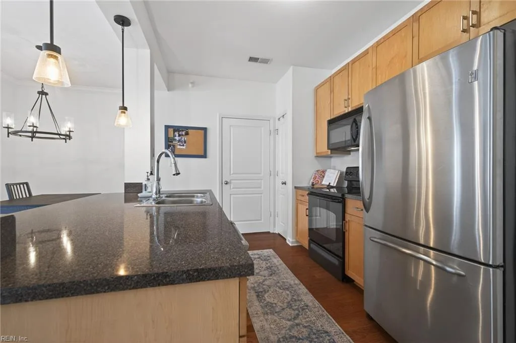 1400 Granby ST #421, NORFOLK VA 23510 thumb 7
