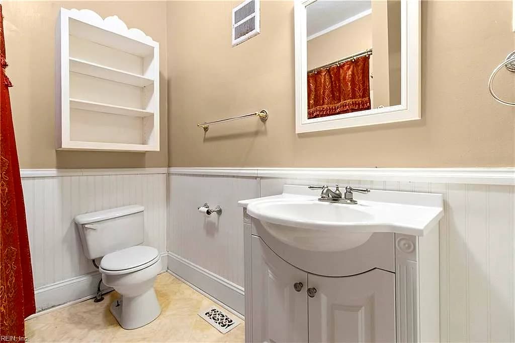 20 Pine Hall RD, MATHEWS VA 23109 thumb 11