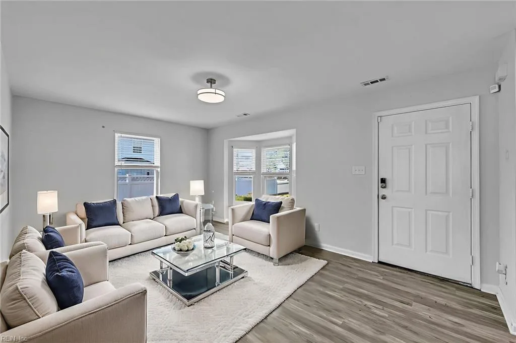 1106 Wide ST, NORFOLK VA 23504 thumb 8