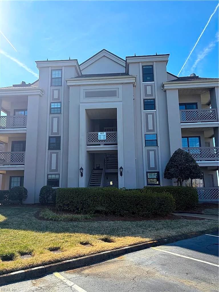 417 Harbour PT #202, VIRGINIA BEACH VA 23451 - Main photo