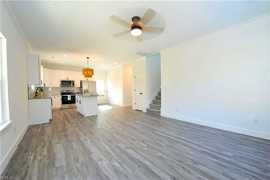 329 N Capital ST, SUFFOLK VA 23434 - Photo 4