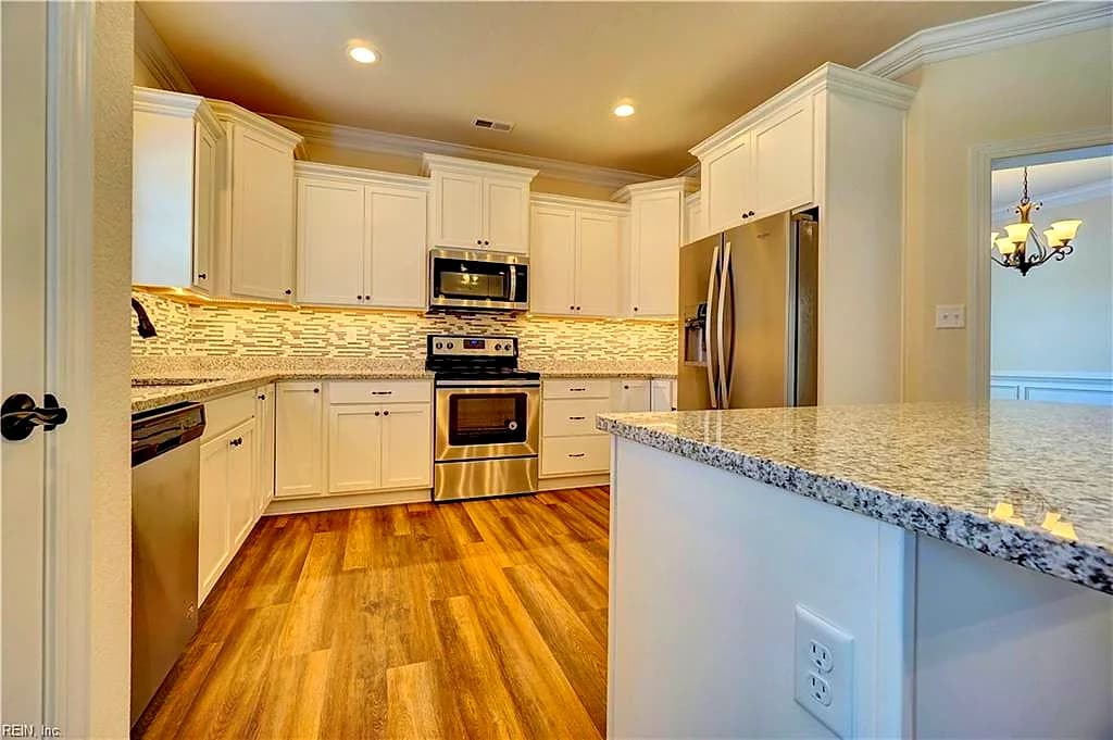 11395 Raynor RD, SMITHFIELD VA 23430 thumb 7