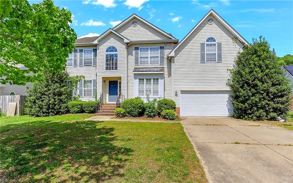 22 Welcome WAY, HAMPTON VA 23666 - Main photo