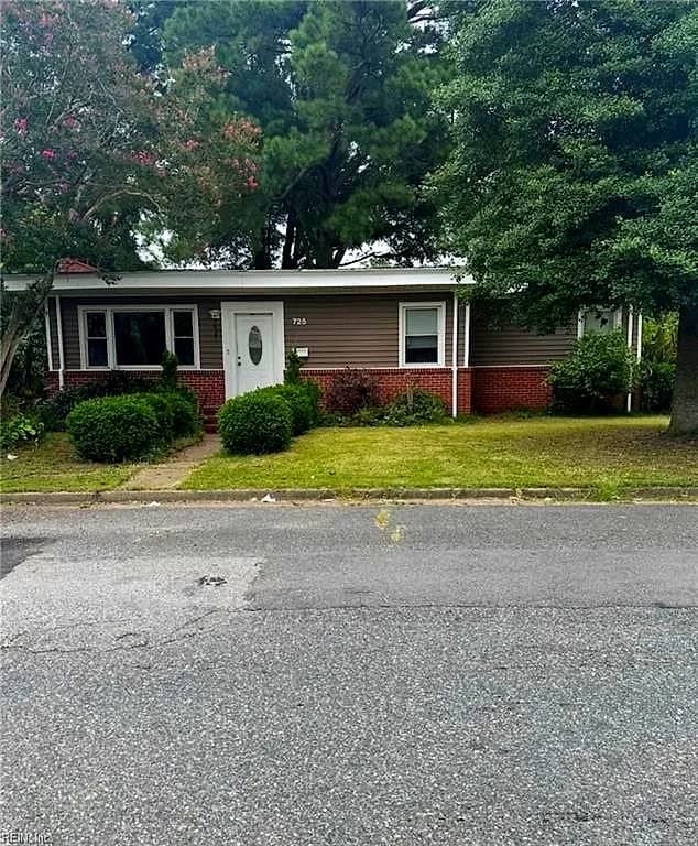 725 Cambridge AVE, PORTSMOUTH VA 23707 - Photo 2