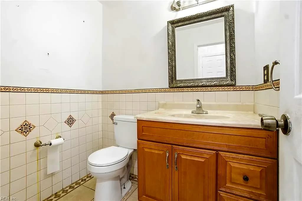 635 Ocean Lakes DR, VIRGINIABEACH VA 23454 thumb 7