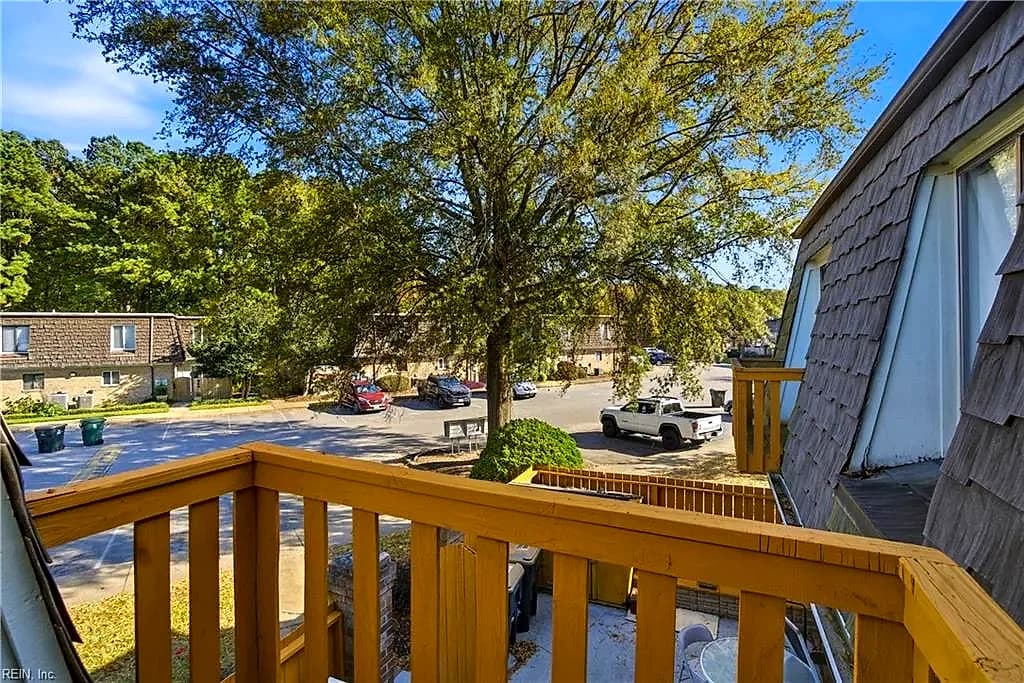 635 Ocean Lakes DR, VIRGINIABEACH VA 23454 thumb 8