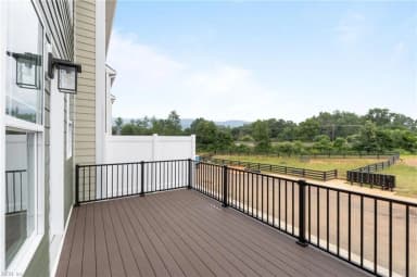 127 Bracewell LN, YORKTOWN VA 23692 thumb 12