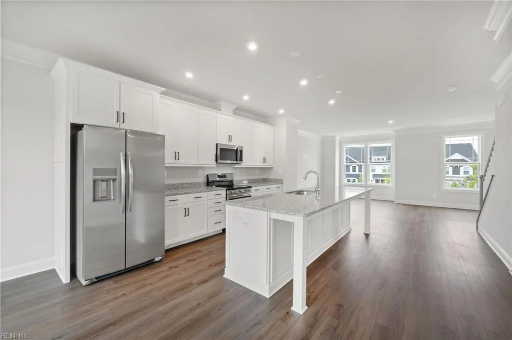 127 Bracewell LN, YORKTOWN VA 23692 thumb 10