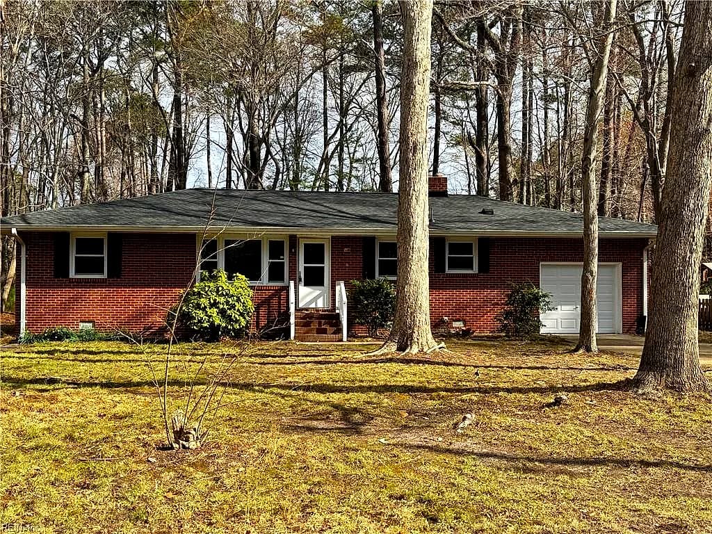 104 Jethro LN, YORKTOWN VA 23692 - Main photo