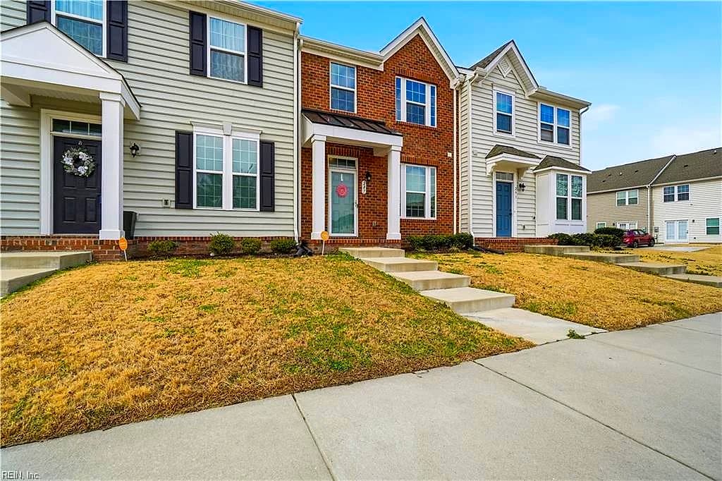287 Brittlebrush DR, PORTSMOUTH VA 23701 - Main photo