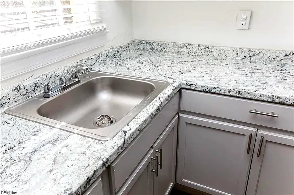 824 Post AVE, CHESAPEAKE VA 23324 thumb 11