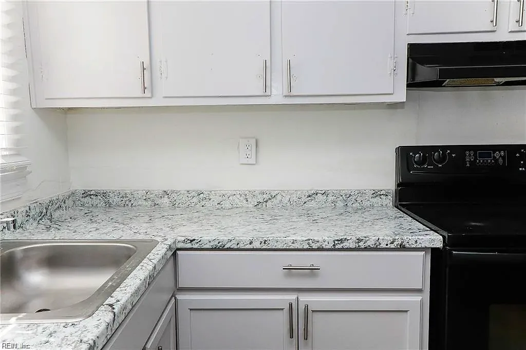 824 Post AVE, CHESAPEAKE VA 23324 thumb 12