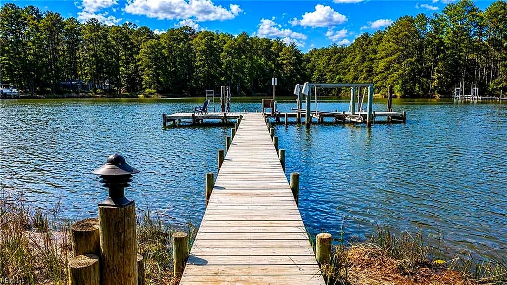 172 Aldebaran RD, MATHEWS VA 23109 - Photo 5