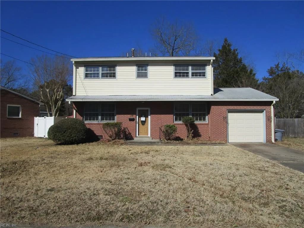 19 Michele DR, HAMPTON VA 23669 - Main photo