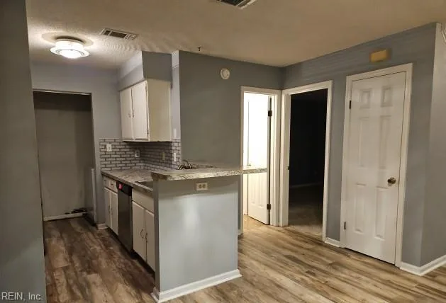 212 Burman Woods DR, HAMPTON VA 23666 thumb 10