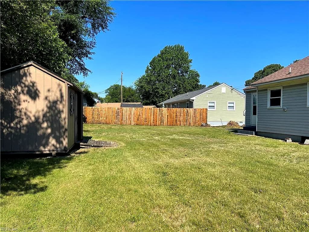 403 Dwight DR, PORTSMOUTH VA 23701 thumb 7