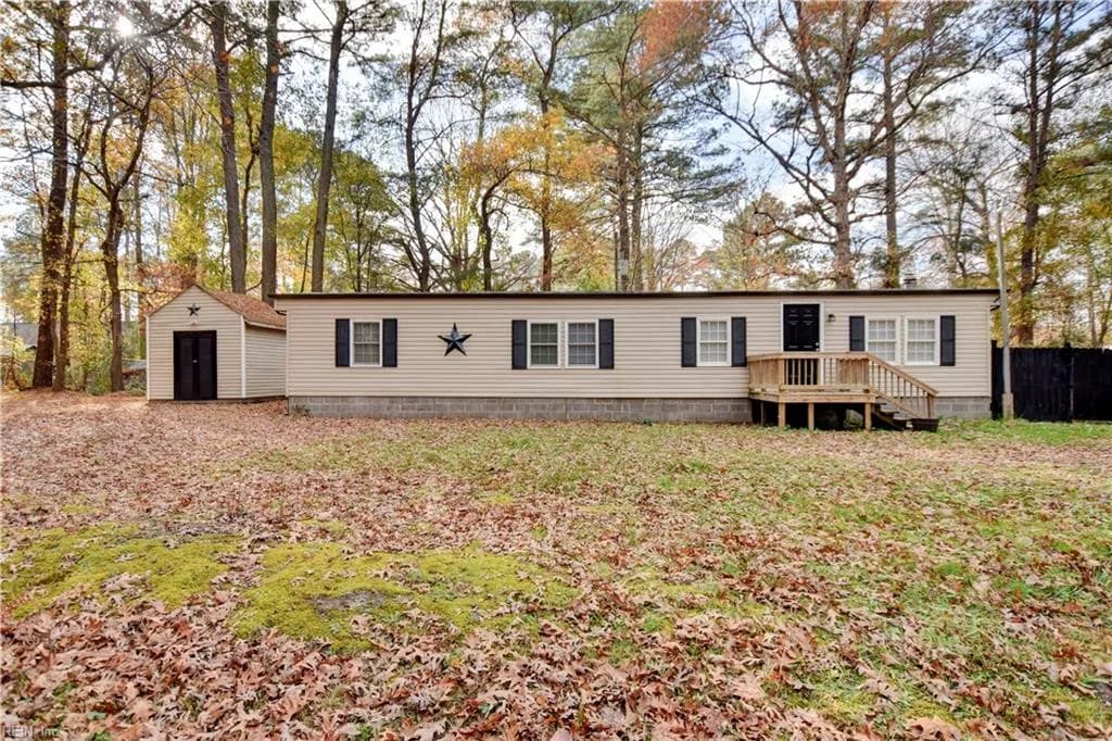 4412 Piney Swamp RD, HAYES VA 23072 - Main photo