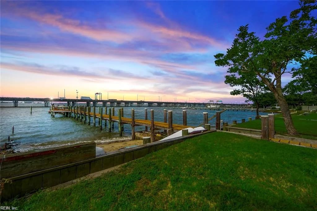1019 Little Bay AVE, NORFOLK VA 23503 - Main photo