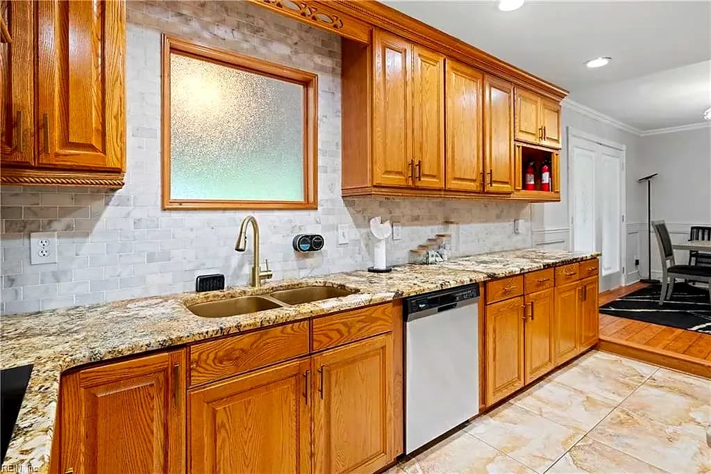 10100 Southampton RD, DISPUTANTA VA 23842 thumb 7