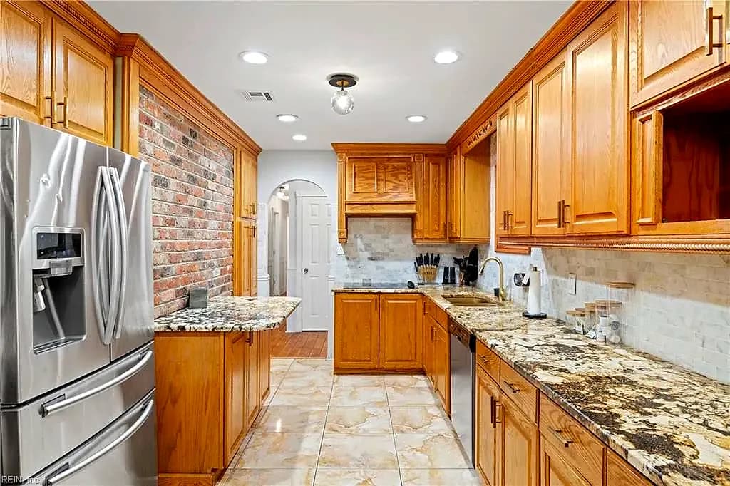 10100 Southampton RD, DISPUTANTA VA 23842 thumb 8