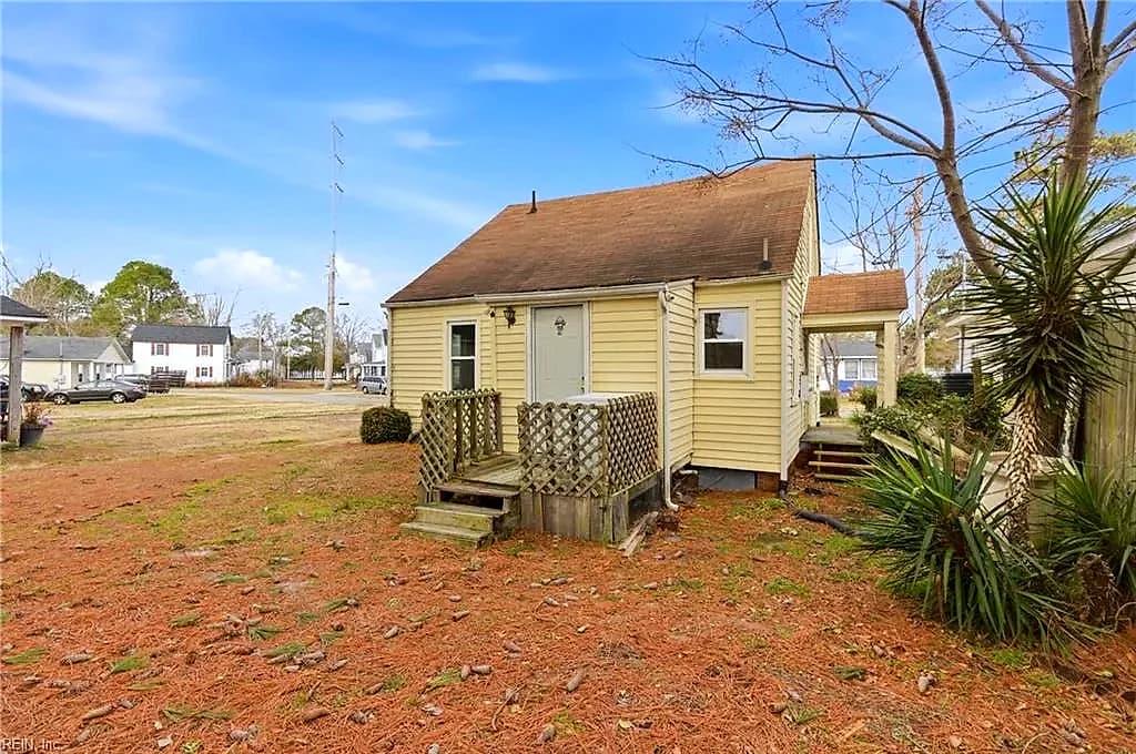 409 Perry ST, ELIZABETHCITY NC 27909 thumb 6