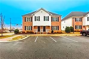 15661 Warwick BLVD #H, NEWPORT NEWS VA 23608 - Main photo