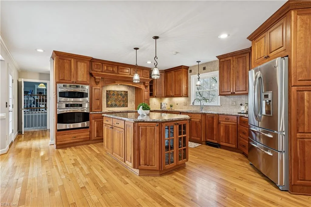 32 Hampton KY, WILLIAMSBURG VA 23185 thumb 9