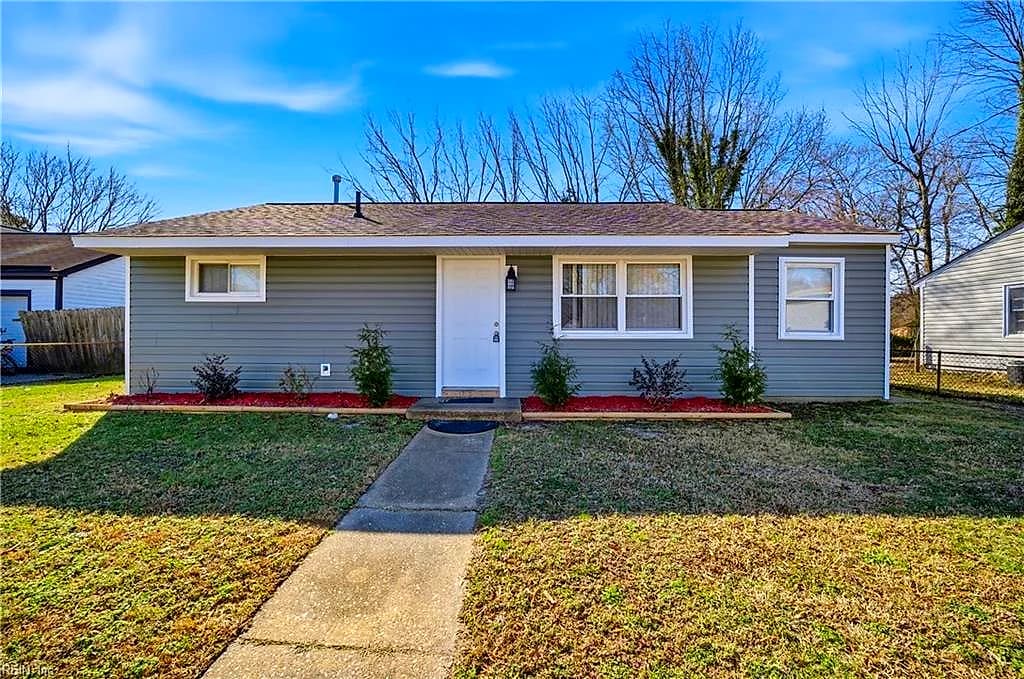 1482 Morgan DR, HAMPTON VA 23663 - Main photo