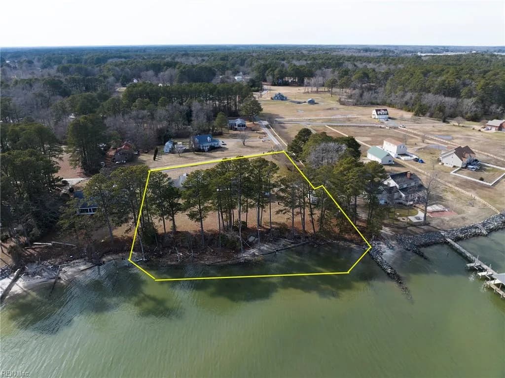 2406 Hallieford RD, HALLIEFORD VA 23068 thumb 11