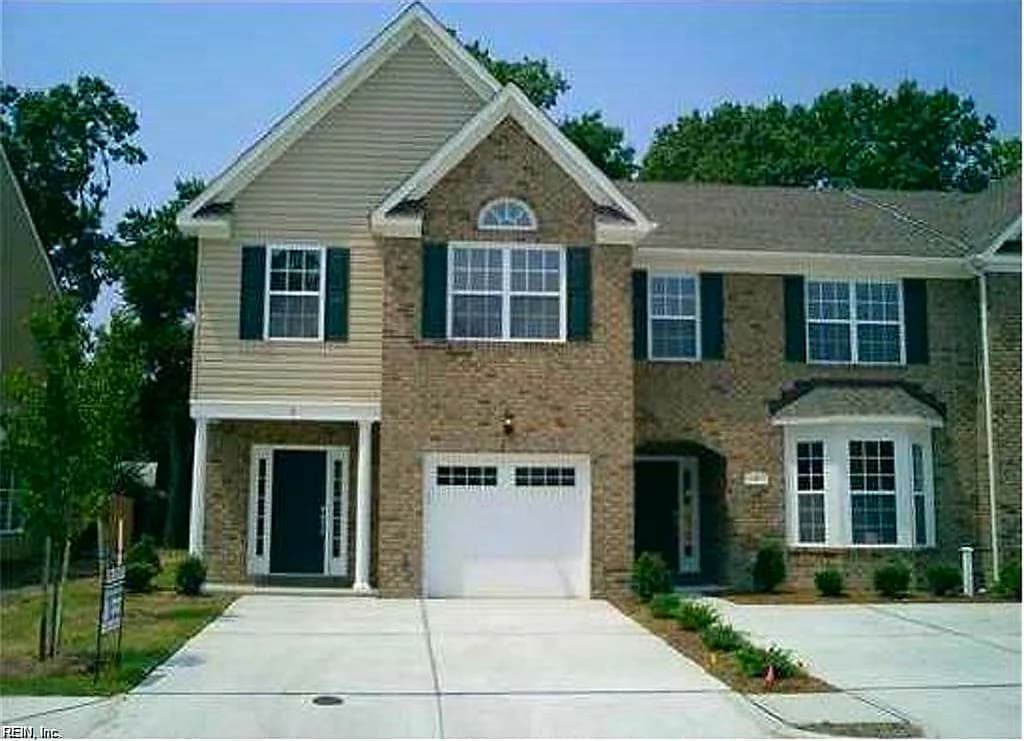 8 Cannonball CIR, HAMPTON VA 23669 - Main photo