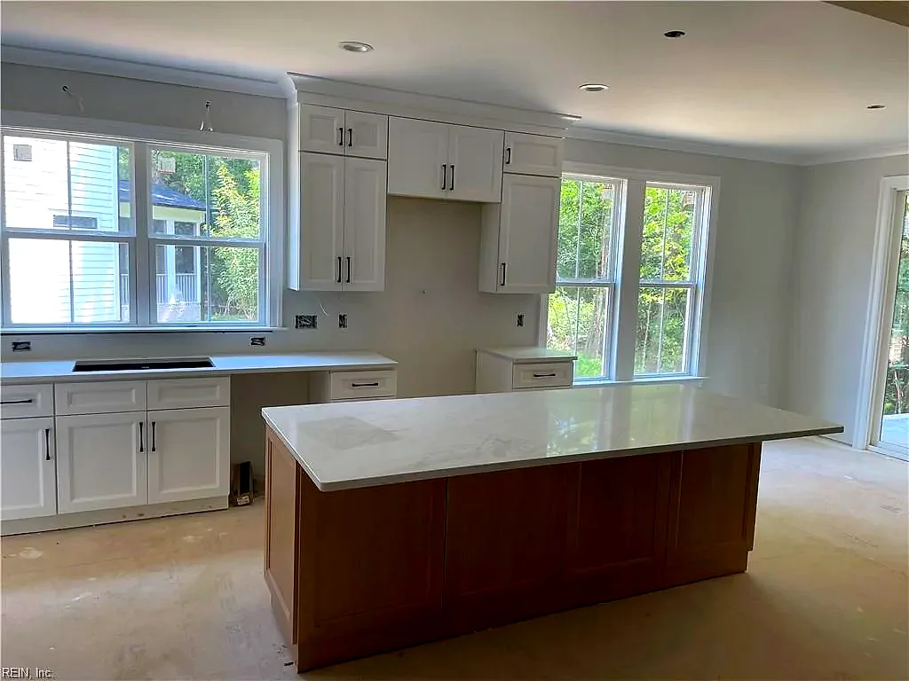 107 Batten CV, CARROLLTON VA 23314 - Photo 3