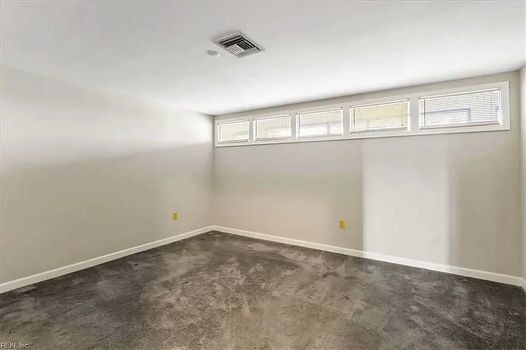 500 Winston Salem AVE #207, VIRGINIABEACH VA 23451 thumb 12