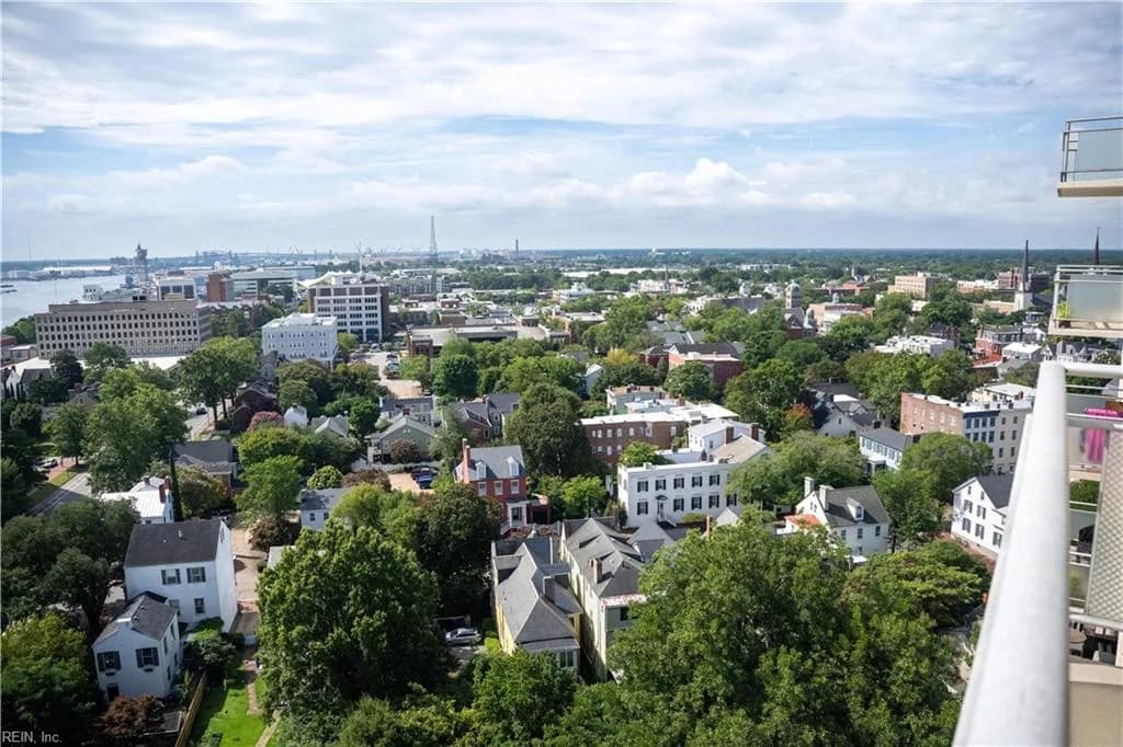 1 Crawford PW #1702, PORTSMOUTH VA 23704 thumb 9