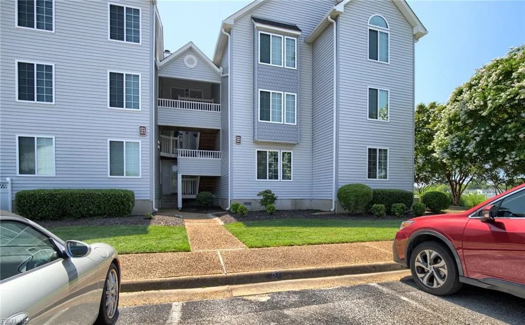 212 Dockside DR #C, HAMPTON VA 23669 - Main photo
