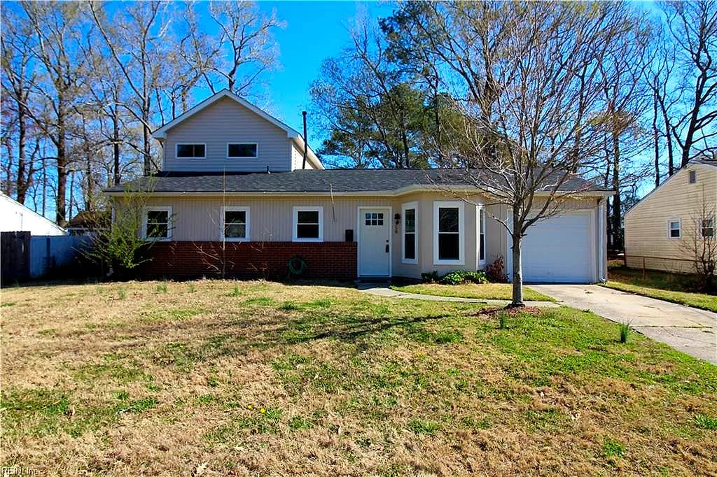 358 Hospital DR, VIRGINIA BEACH VA 23452 - Main photo