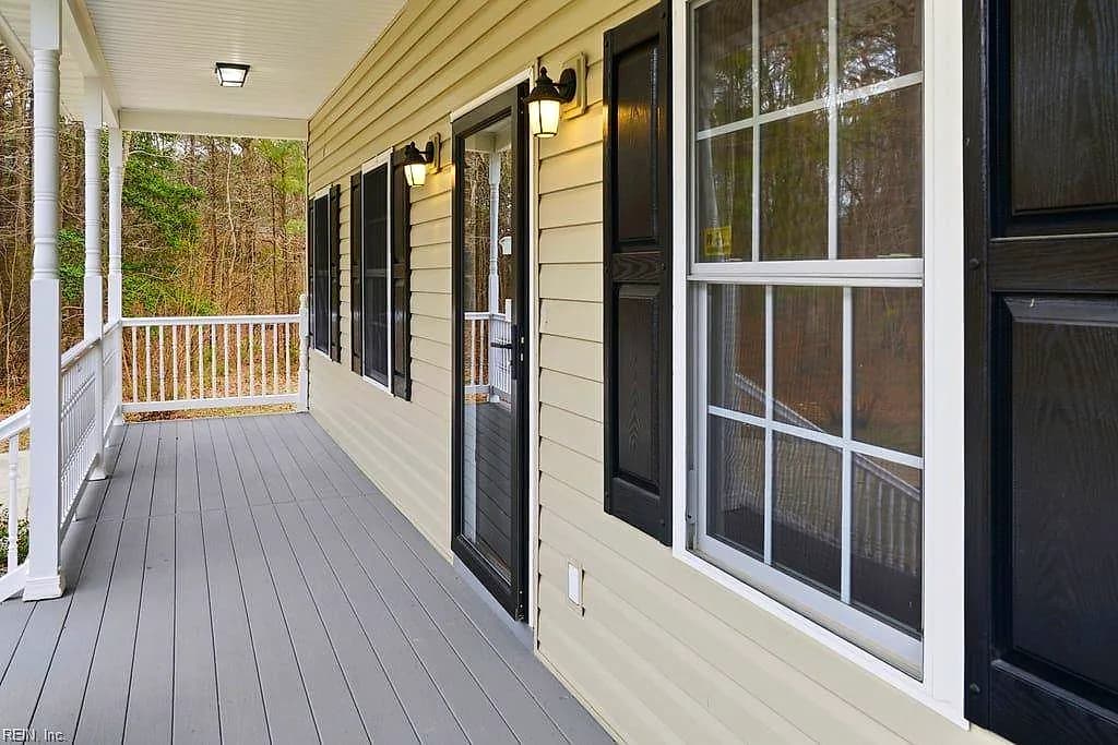 1704 Neptune DR, HAMPTON VA 23669 - Photo 4