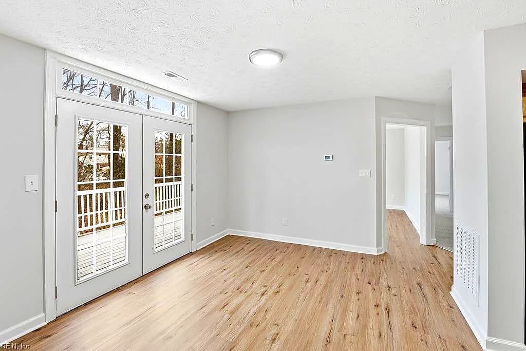 1704 Neptune DR, HAMPTON VA 23669 thumb 8
