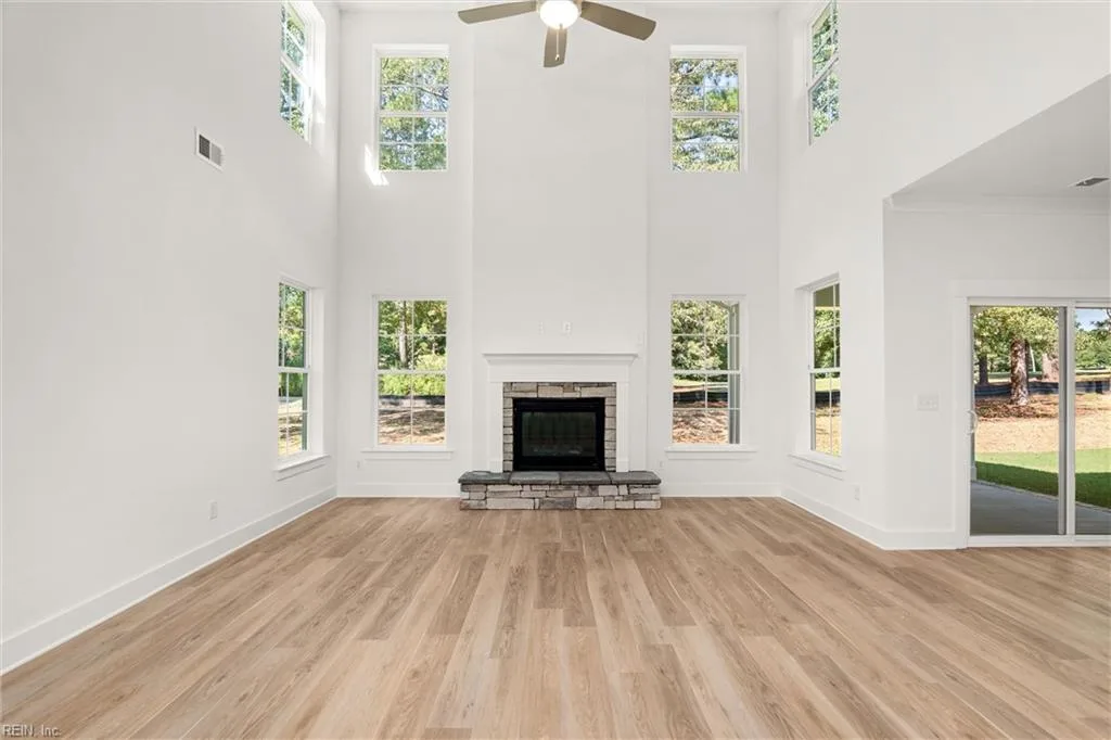 100 Waggle DR, SUFFOLK VA 23434 thumb 6