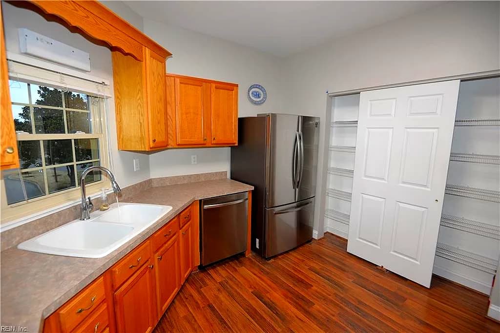 308 Riveranne CT #214, VIRGINIABEACH VA 23462 thumb 12